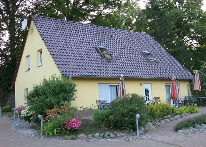 Schoelzke's * Ralswiek