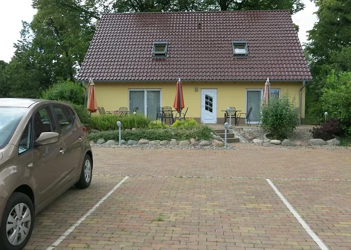 Schoelzke's * Ralswiek